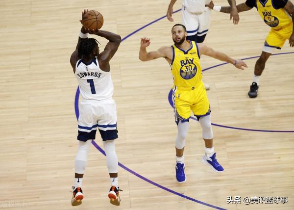 勇士恐怖的第三節來了，庫裡和湯普森恢復手感