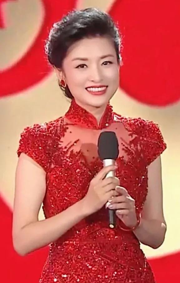 央視美女主持人誰最美?最美最憶是周濤!大家喜歡周濤嗎? 央視美女主持人誰最美?最美最憶是周濤!大家喜歡周濤嗎?