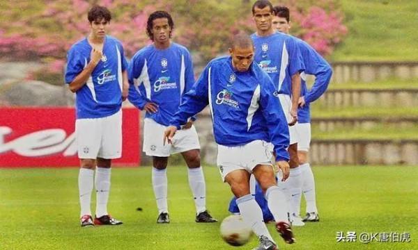 巴西足球3R組合大羅、裡瓦爾多和小羅的地位如何排序？