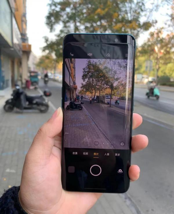 盤點那些年我們用過的“真全面屏”手機，一加7pro久久不能忘懷