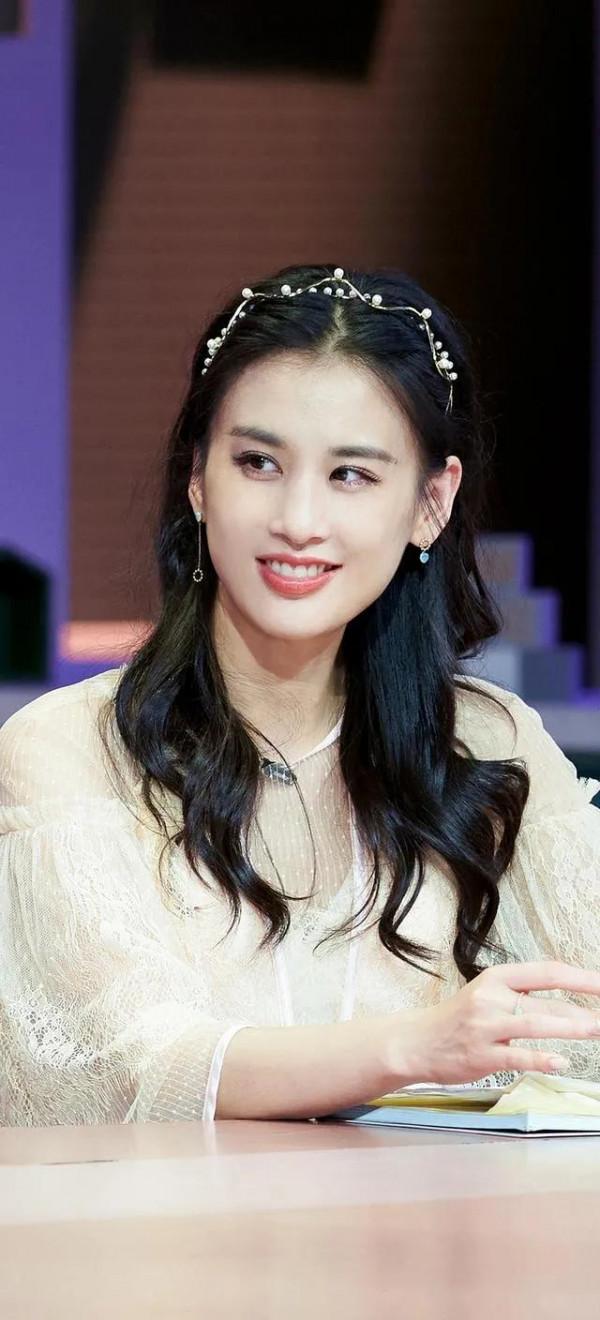 黃聖依 窈窕淑女寤寐求之 黃聖依 窈窕淑女寤寐求之