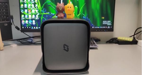 後雲盤時代,還在折騰黑群?超便捷的私有云極空間Z4瞭解下 後雲盤時代,還在折騰黑群?超便捷的私有云極空間Z4瞭解下