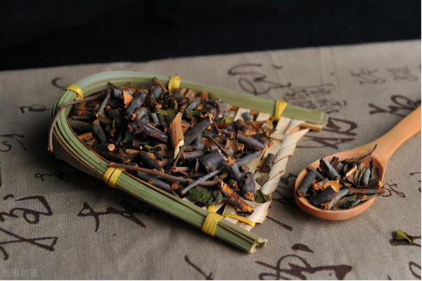 總感覺很疲憊？可能是“肝氣虛”！中醫1個方子，補肝氣，消疲勞