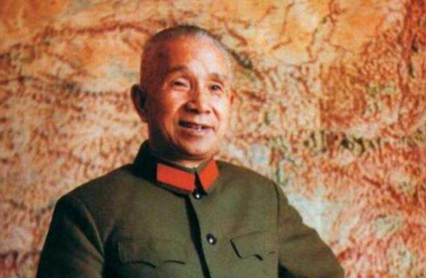 日本投降四個月後，高郵日軍殺害使者拒不投降，粟裕直接將其全殲