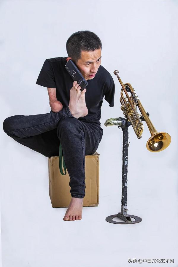 號腳哥---丁二偉