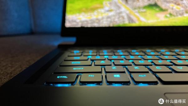 外星人 Alienware X15 R1 遊戲筆記本：效能與儀式感拉滿的遊戲利器