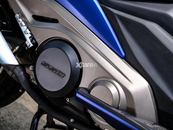 CKD風潮下的旗艦踏板 試駕光陽AK550 CKD版 CKD風潮下的旗艦踏板 試駕光陽AK550 CKD版