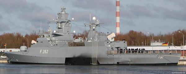 K-130型“不倫瑞克”級護衛艦圖集（82圖）