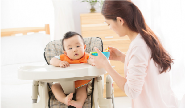 娃多大可以吃“大人飯菜”?兒科醫生:寶寶這樣餵養,更健康 娃多大可以吃“大人飯菜”?兒科醫生:寶寶這樣餵養,更健康