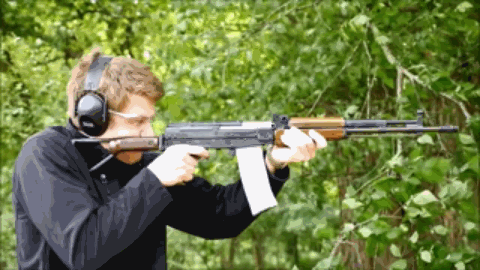 我，“81槓”不是AK47!(81式自動步槍的自白)