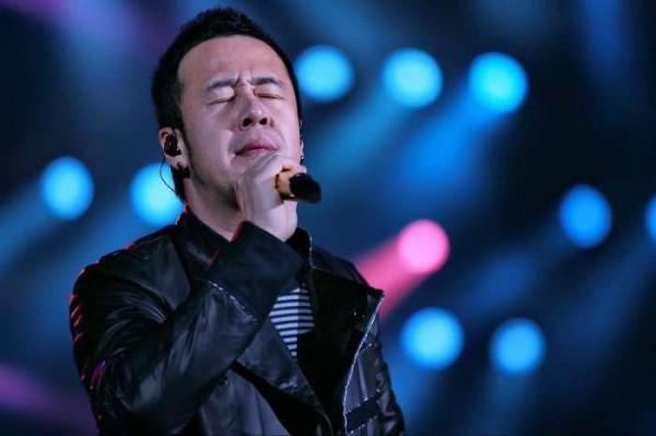 “跌下神壇”的楊坤，和他突然“不紅”的原因