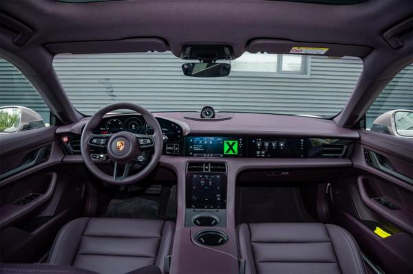 保時捷Taycan中控宕機怎麼解決? 保時捷Taycan中控宕機怎麼解決?