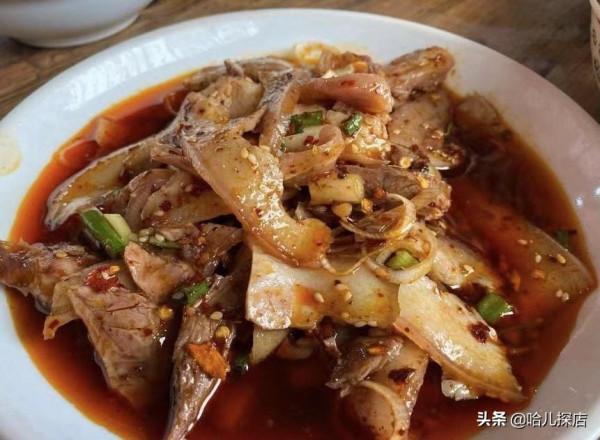 四川聞名的九尺婆婆店，剔骨肉的發源地，人均25元，每天40桌爆滿