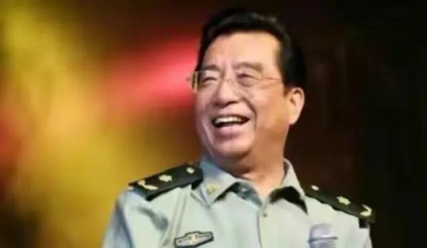 “四大名爹”之稱的李雙江,八十歲還在玩命演出 “四大名爹”之稱的李雙江,八十歲還在玩命演出
