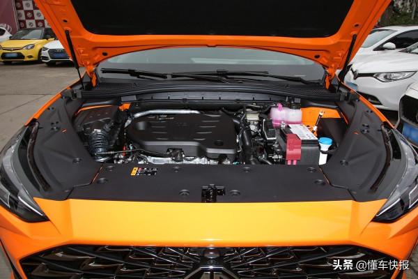 顏值智商都線上，MG ONE和領克06誰更能討潮流達人歡心？