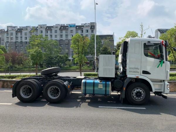 電動、混動、氫能，新能源重卡誰主沉浮？