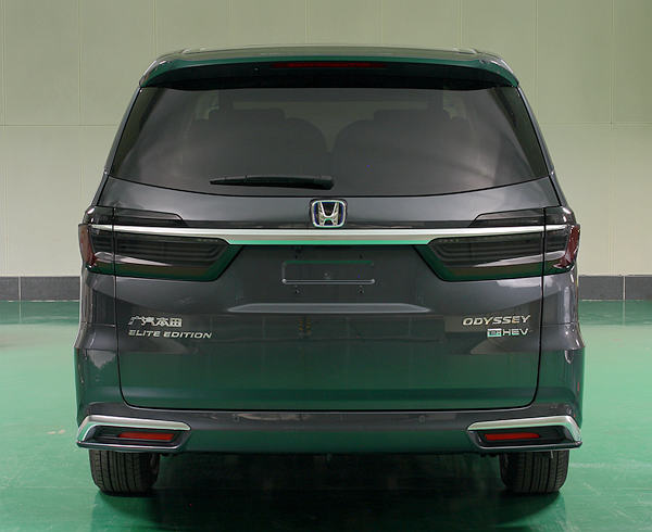 揭秘新申報MPV：四座版奧德賽、1.8T傳祺M8、五菱全新MPV