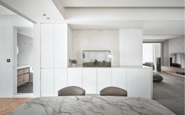 130平三居室,高階灰與原木,滿滿的高階感 130平三居室,高階灰與原木,滿滿的高階感