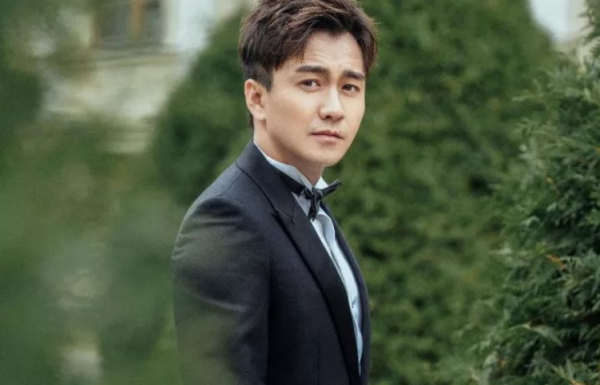 人前人後兩副面孔?這4位人設崩塌的明星,終究洗不白了 人前人後兩副面孔?這4位人設崩塌的明星,終究洗不白了