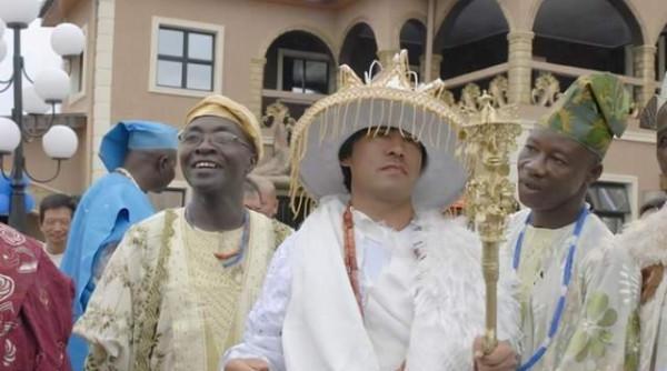 山東小夥當上非洲酋長,封地百畝妻妾成群,他究竟是如何成功的? 山東小夥當上非洲酋長,封地百畝妻妾成群,他究竟是如何成功的?