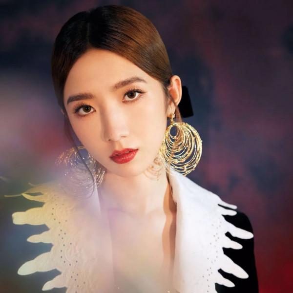 小八卦,孟美岐,楊冪馮紹峰,馬思純 小八卦,孟美岐,楊冪馮紹峰,馬思純