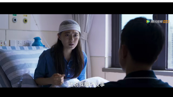 正午陽光版原始碼無限流懸疑劇《開端》開播，首集趙今麥被炸六次