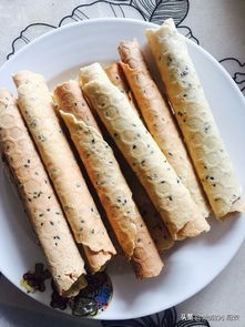 孩子想吃脆皮蛋卷，在家有鍋就能做，香甜可口，一捏就碎，酥掉渣