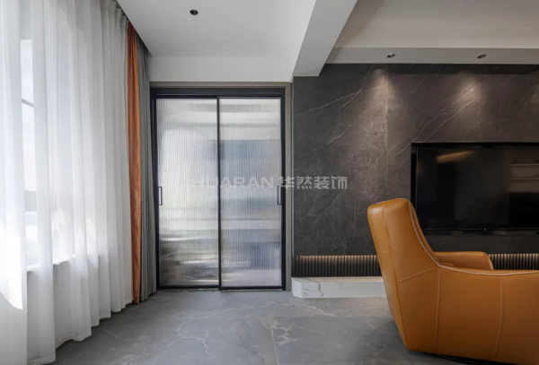 152㎡現代四居，簡約大氣的家，點亮格調的生活