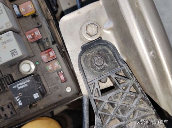 這輛英朗3萬你感覺值嗎？驗完賣家頭也不回走了