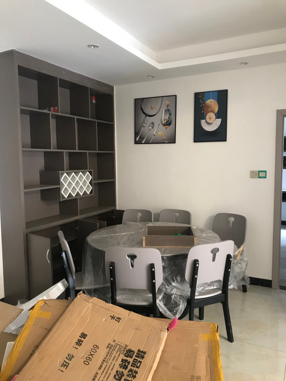 終於有點家的樣子了，9月份基本完工，138平包括傢俱家電大概15萬