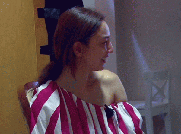 哥哥刷爆熱搜後,我卻被這位大灣區姐姐迷住了…… 哥哥刷爆熱搜後,我卻被這位大灣區姐姐迷住了……