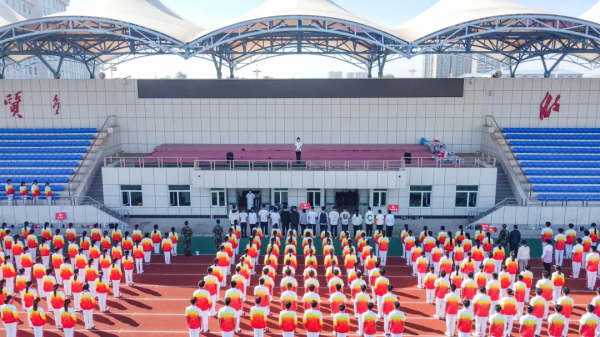 不敢忘，不能忘