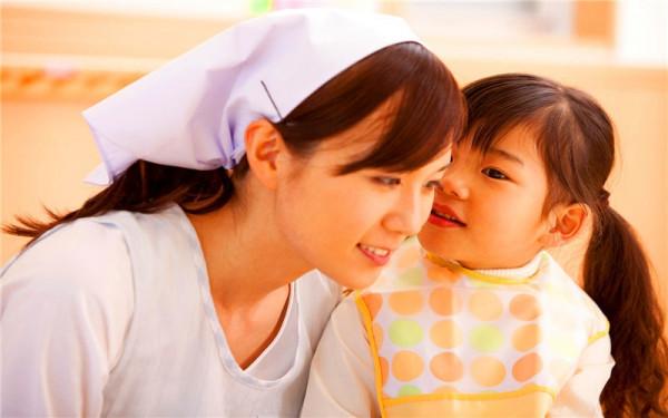 目前市場上，8萬元投入，做什麼生意每月能有2萬左右的收入？