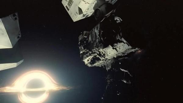 《星際穿越》另一個劇本,蟲洞和未來人類都是神秘組織的作品 《星際穿越》另一個劇本,蟲洞和未來人類都是神秘組織的作品