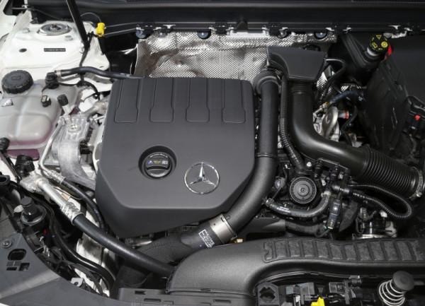 CLA獵跑車：不到30萬買輛“小號”CLS獵裝版？還是進口賓士