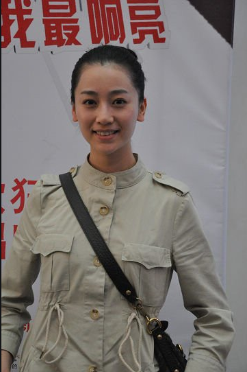 惜敗何潔無緣全國賽,喪女又離婚,超女馮家妹到底有多不走運? 惜敗何潔無緣全國賽,喪女又離婚,超女馮家妹到底有多不走運?