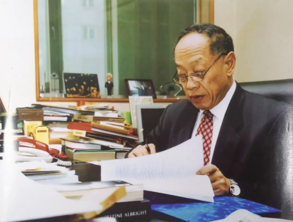 牛田洋——外交官的特殊熔爐(中) 牛田洋——外交官的特殊熔爐(中)