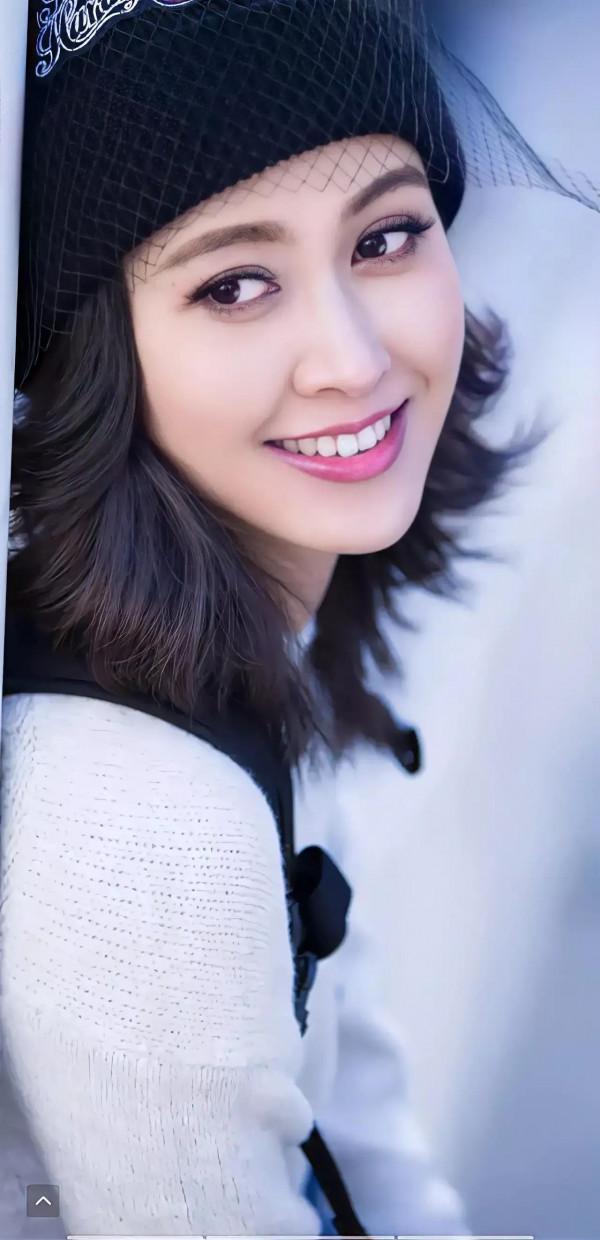 30多位絕色美人大比拼,還是蔣欣最漂亮 30多位絕色美人大比拼,還是蔣欣最漂亮