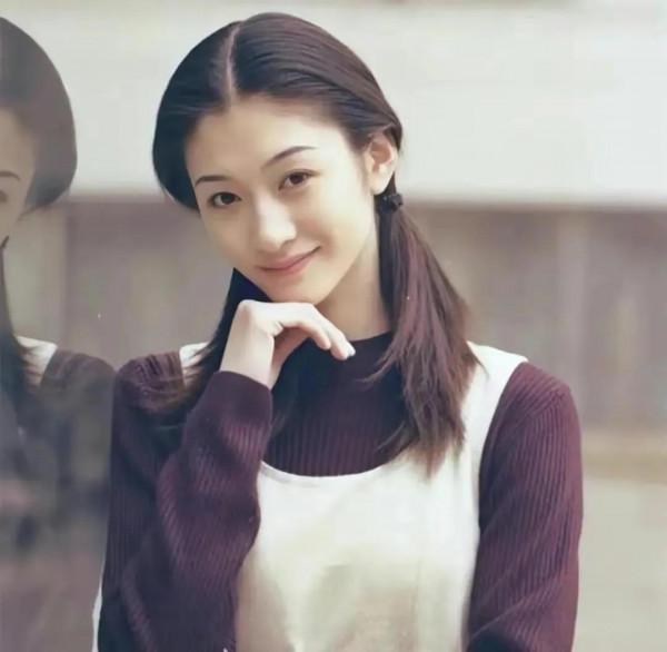 凍齡李小冉中年也要愛，《今生有你》牽手鍾漢良，央視未播先火