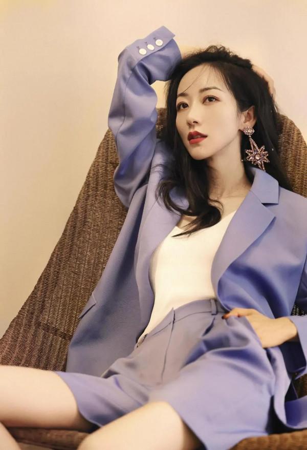 韓雪氣質女神,穿藍色薄紗裙仙氣十足“仙女下凡” 韓雪氣質女神,穿藍色薄紗裙仙氣十足“仙女下凡”