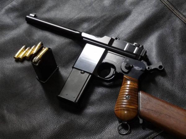 駁殼槍-二戰“最差”和“最好”的手槍 駁殼槍-二戰“最差”和“最好”的手槍