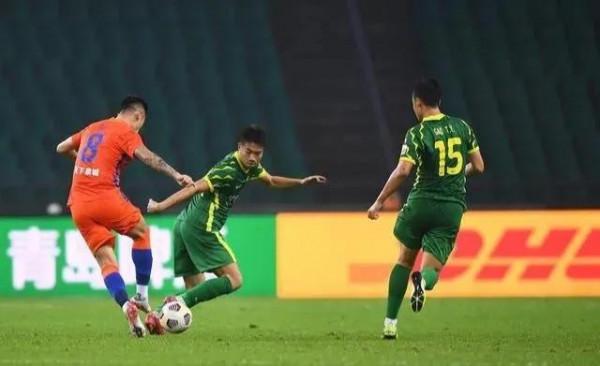 真飄了，奪冠後只因戰平國安，冠軍教頭就被直播時用彈幕喊下課