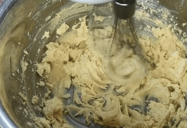 萬聖節到了,胖胖的女巫手指餅乾,好吃又有趣,和孩子一起過節 萬聖節到了,胖胖的女巫手指餅乾,好吃又有趣,和孩子一起過節