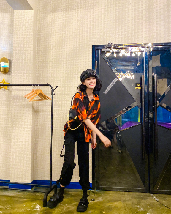 有一種整容叫熱巴換男友風，從女神到少年感，穿中性風的樣子好帥