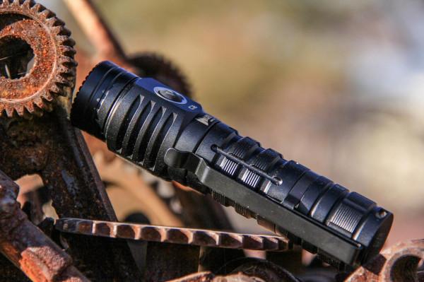 明亮便攜顏值高，手電就選務本新品C2