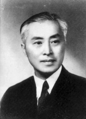 陳立夫帶人抓捕周恩來，趕到時人去樓空，特務稱只看到一旗袍女子