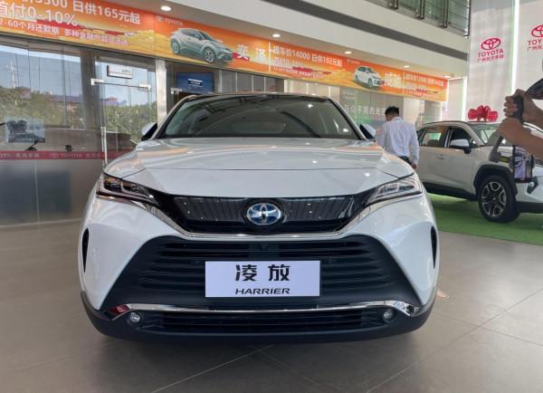 豐田凌放實車正式到店,年輕態外觀,燃油/混動任選,競爭冠道 豐田凌放實車正式到店,年輕態外觀,燃油/混動任選,競爭冠道