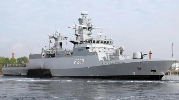 K-130型“不倫瑞克”級護衛艦圖集（82圖）