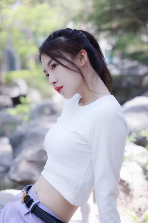 《聞香識公子》被群嘲？景甜被修成大頭娃娃魚，龔俊懸浮外太空？