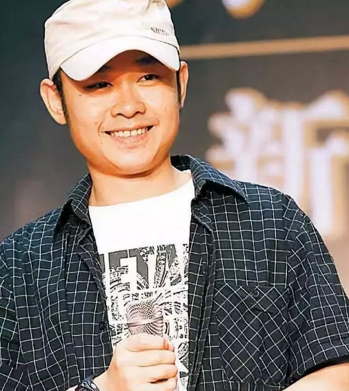 被汪峰那英楊坤等人群攻,十幾年前的刀郎,到底做錯了什麼? 被汪峰那英楊坤等人群攻,十幾年前的刀郎,到底做錯了什麼?